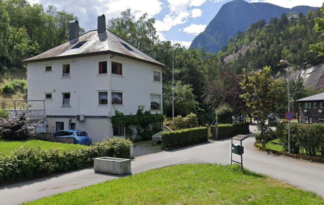 Trolltunga Camping Odda Exterior foto